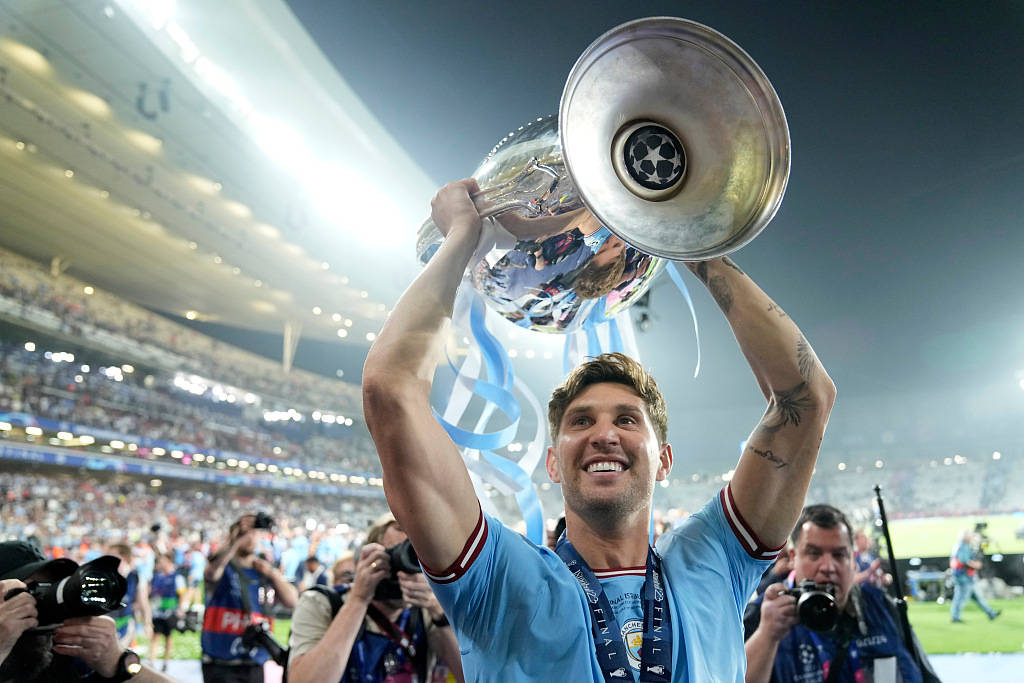 曼城官方：斯通斯将于今夏离队 结束十年蓝月生涯